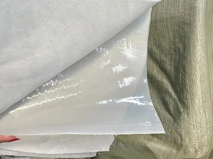 人工湖两布一膜