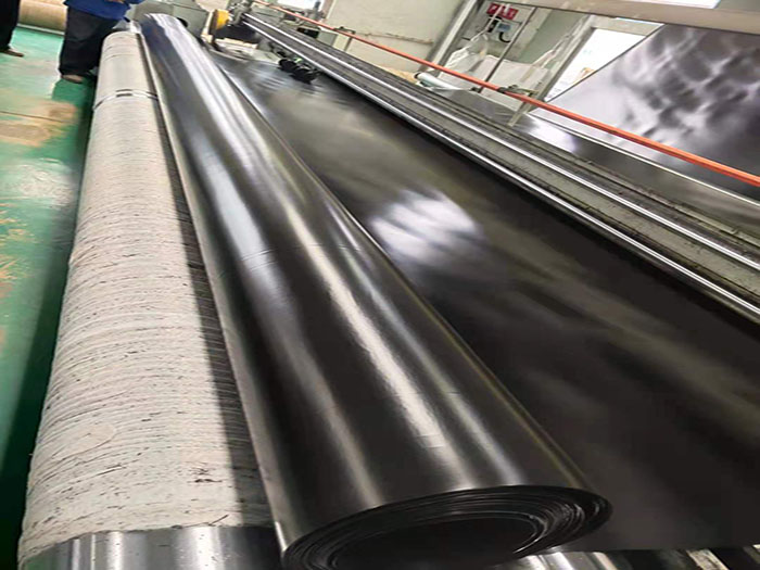 土工膜都有什么规格？