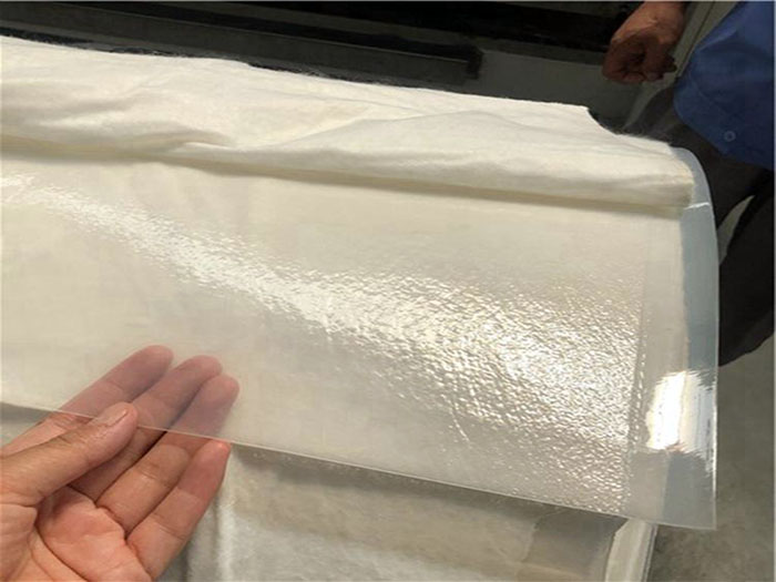 防水土工布的使用年限。